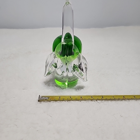 Vintage Green Art Glass Elephant Figurine - Trunk Up heavy 4.0 Lb - Picture 3 of 8